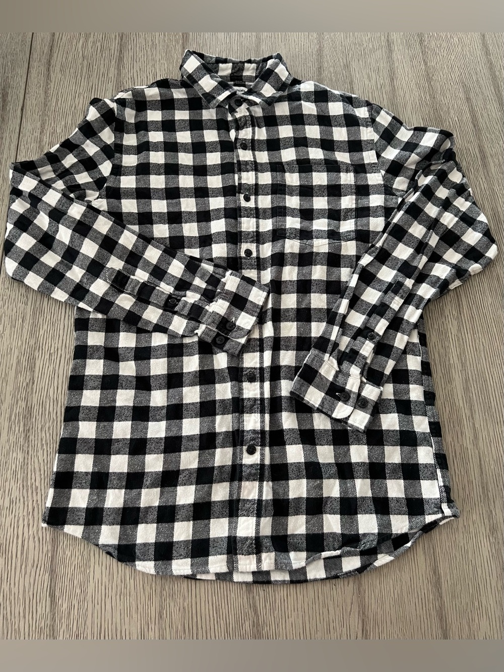 Amazon essentials mens  slim plaid flannel long sleeve shirt